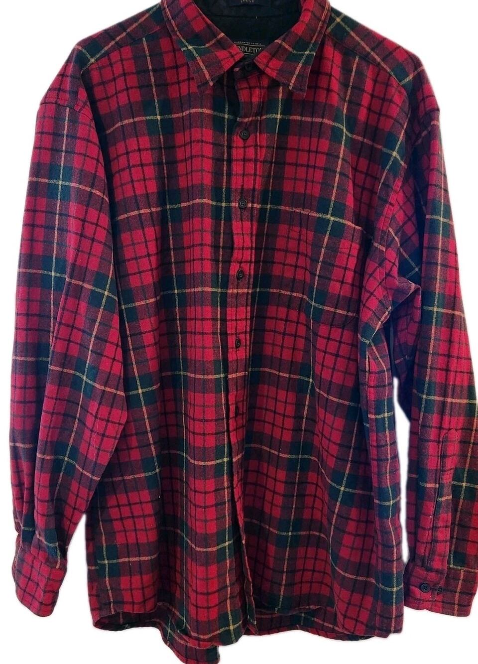 2009 Pendleton Lodge Shirt 100% Virgin Wool Size X Large Check Plaid Tartan Red